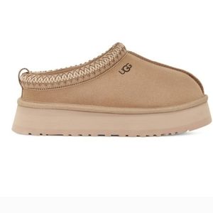 New. UGG Tazz Mustard Seed